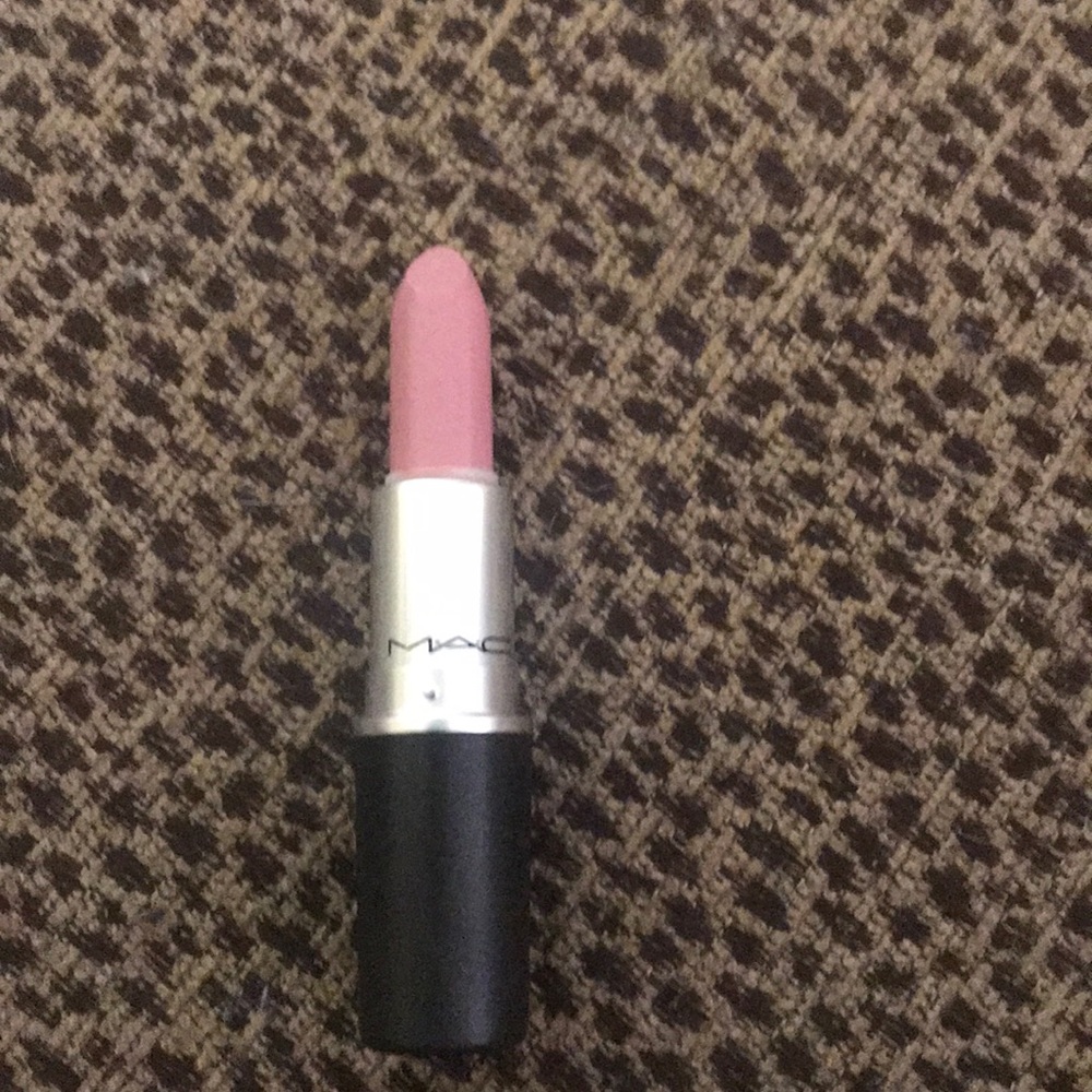 Mac Fun Fun Lipstick BARBIE FAN HTF 💋